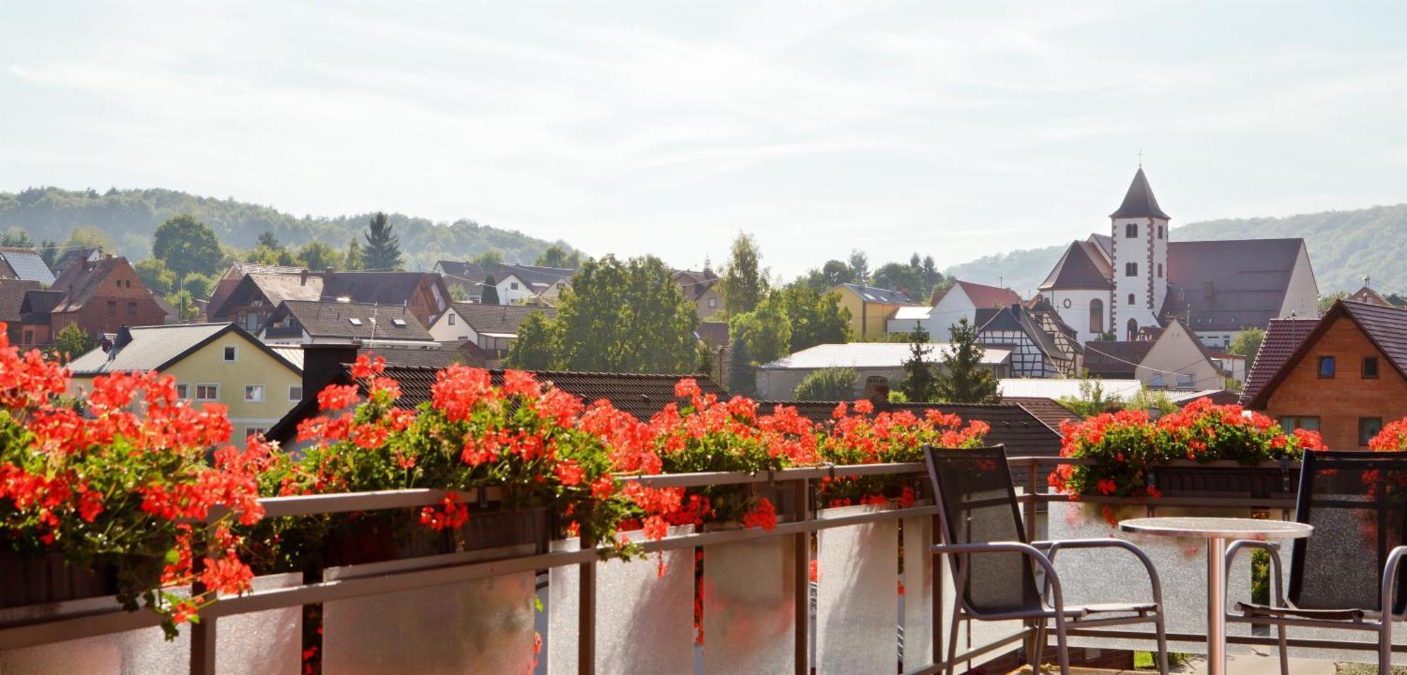 Gasthaus Trifelsblick Wernersberg Екстериор снимка